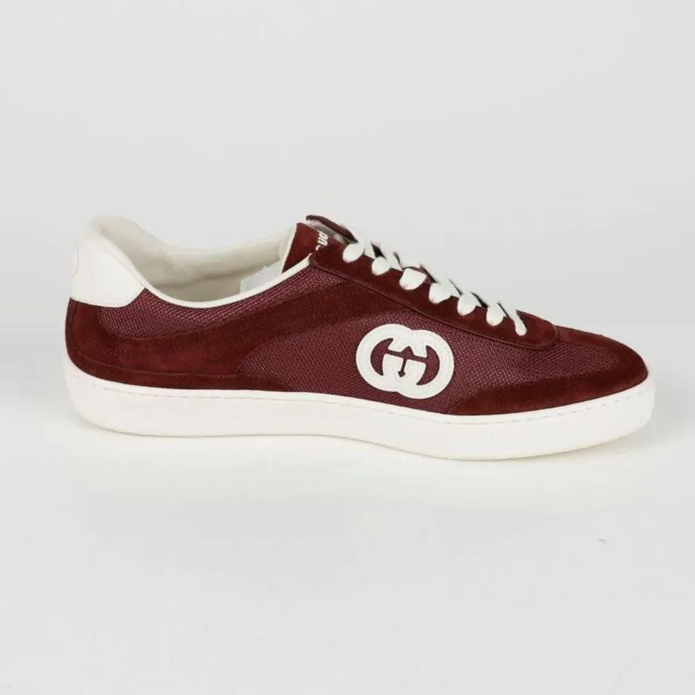 Size Sneakers